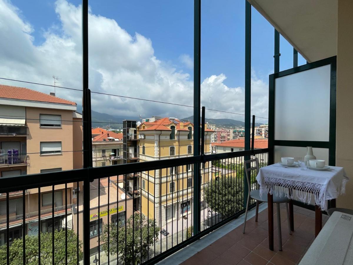 50 Metri Dal Mare Trilocale In Centro Con A/C Loano Exterior foto